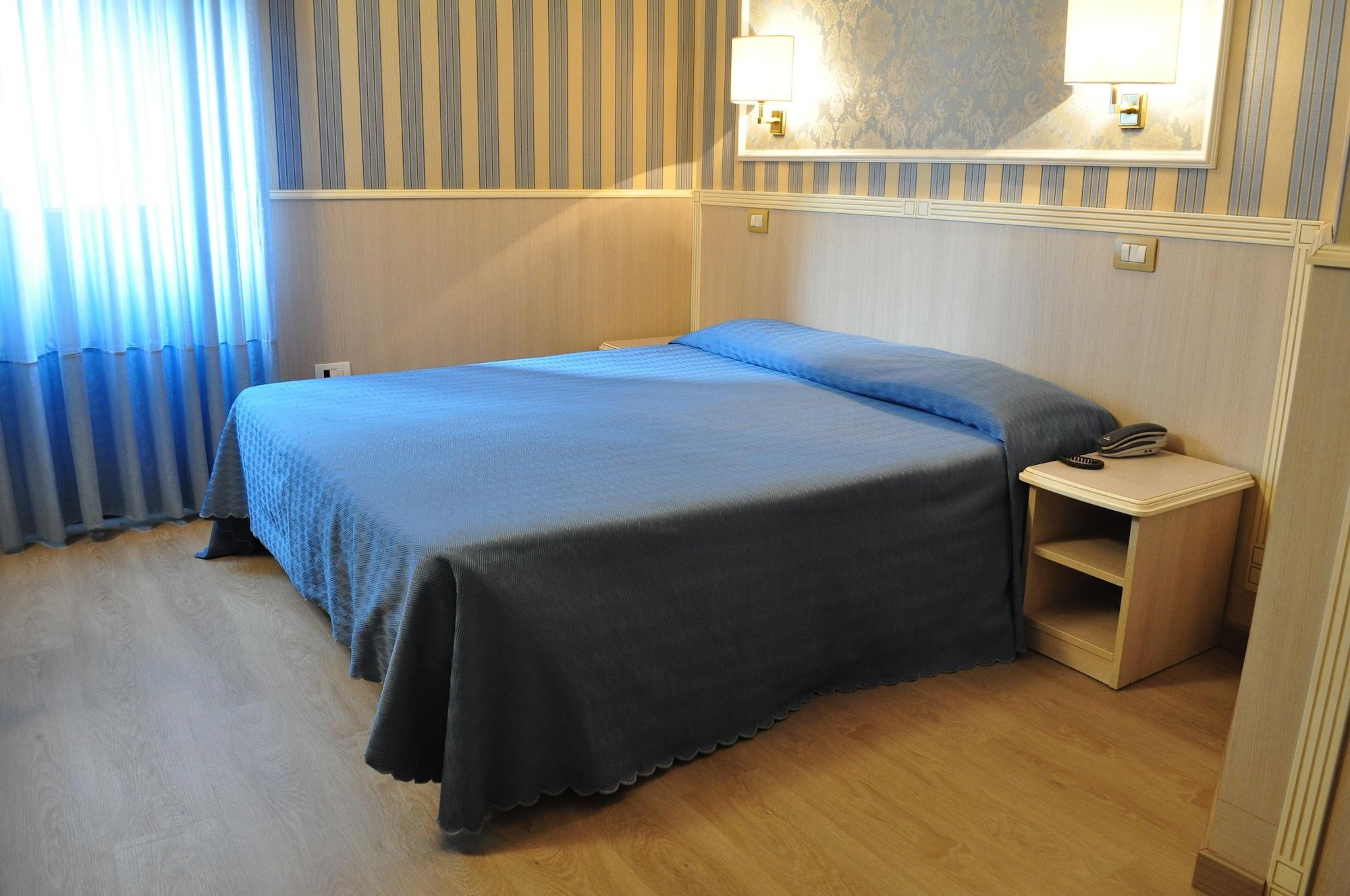 Garda Hotel Milão