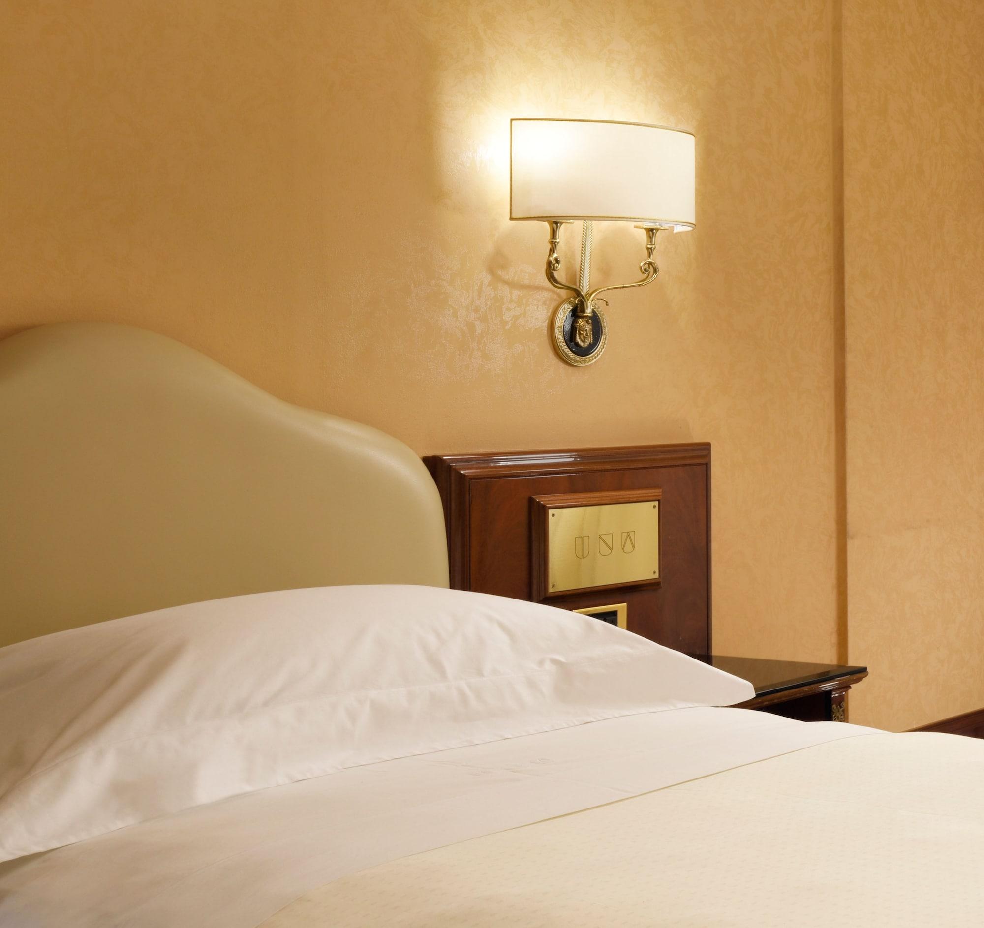 Scandinavia 4* Milan