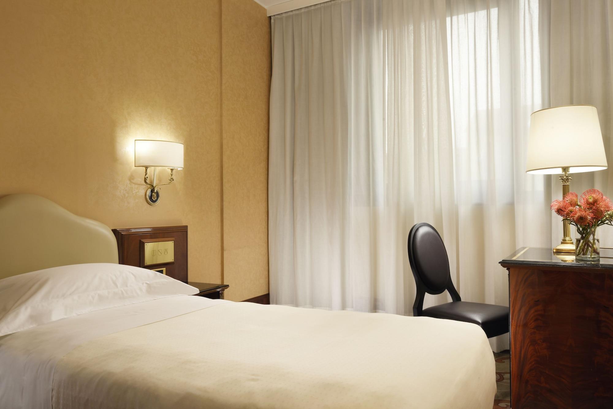 Scandinavia Hotel