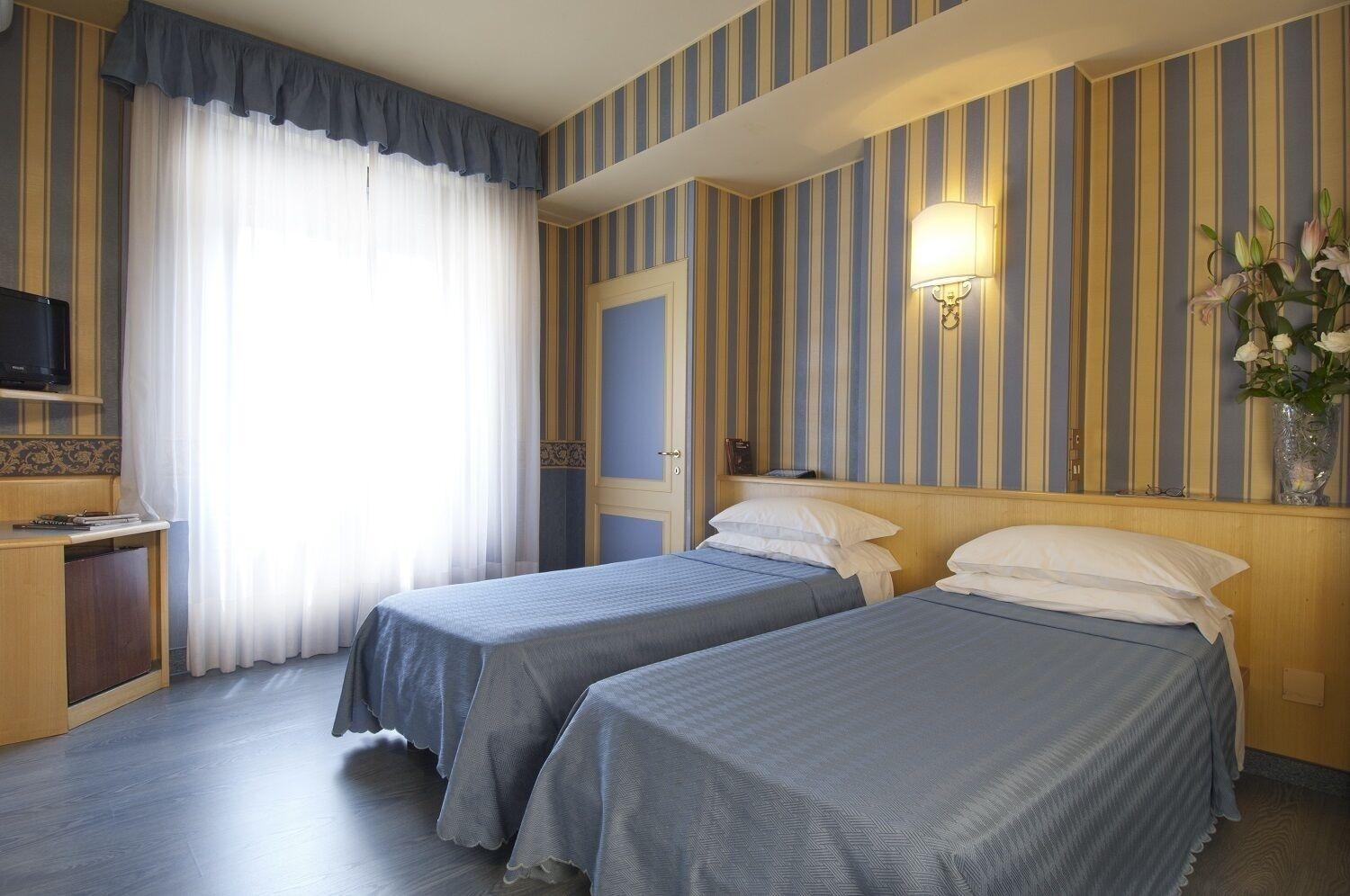 Hotel Garda Milão