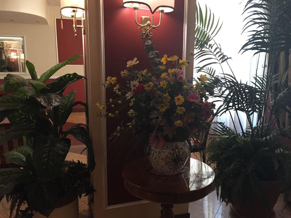 Hotel Garda 3*