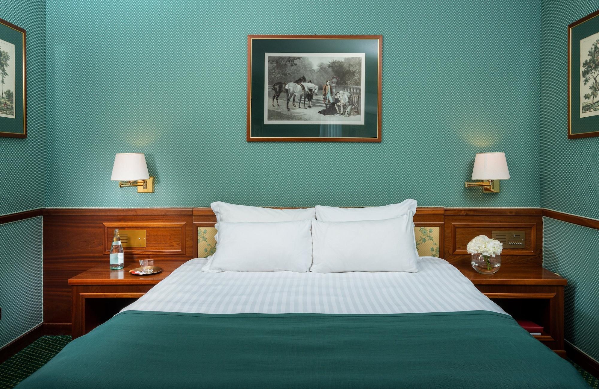 Leonardo Center Hotel 4*