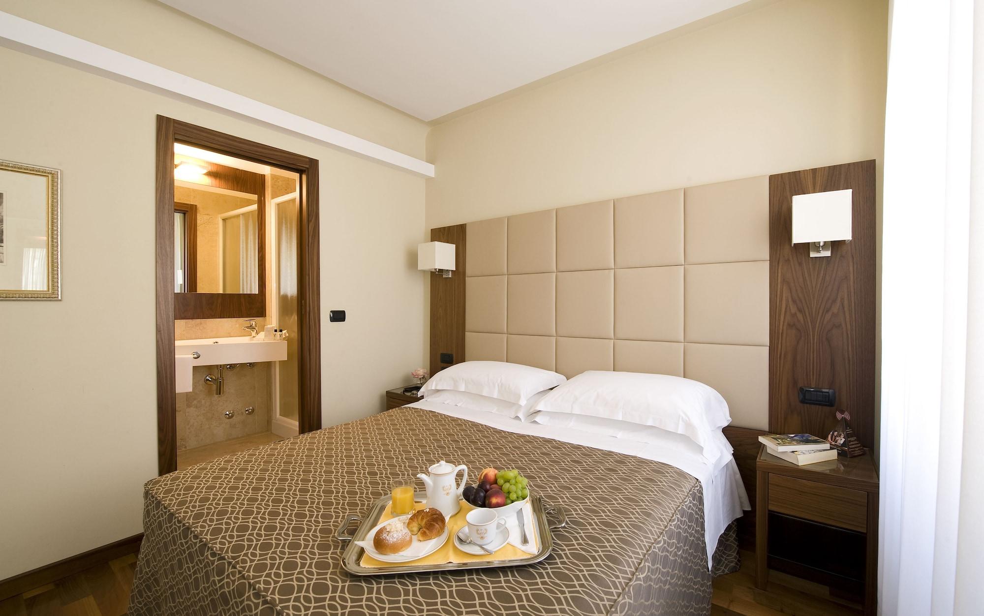 Fenice Hotel Milan
