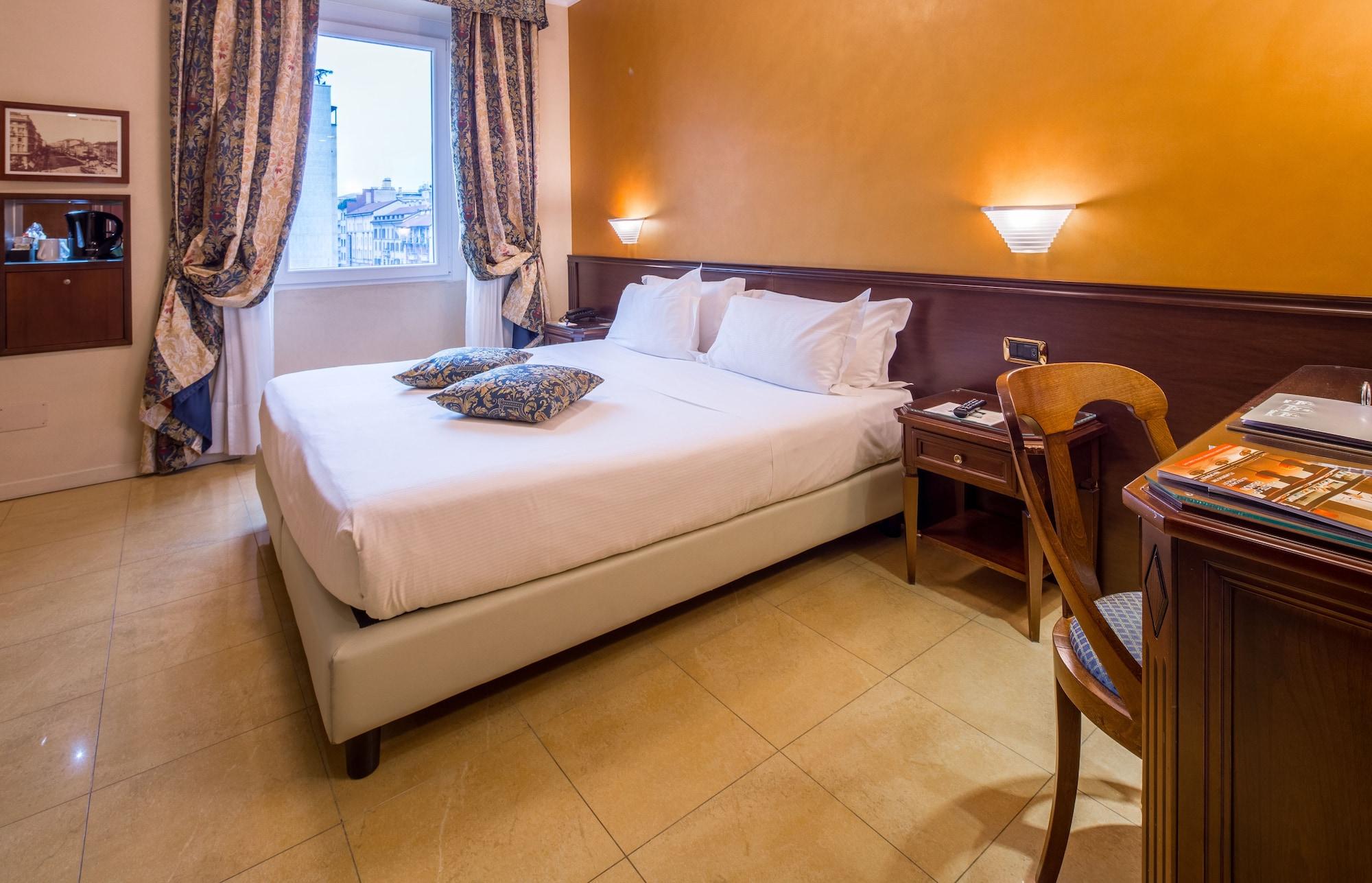 Hotel Galles 4*