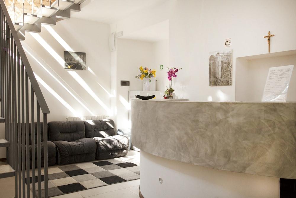 Poma Hotel Milan