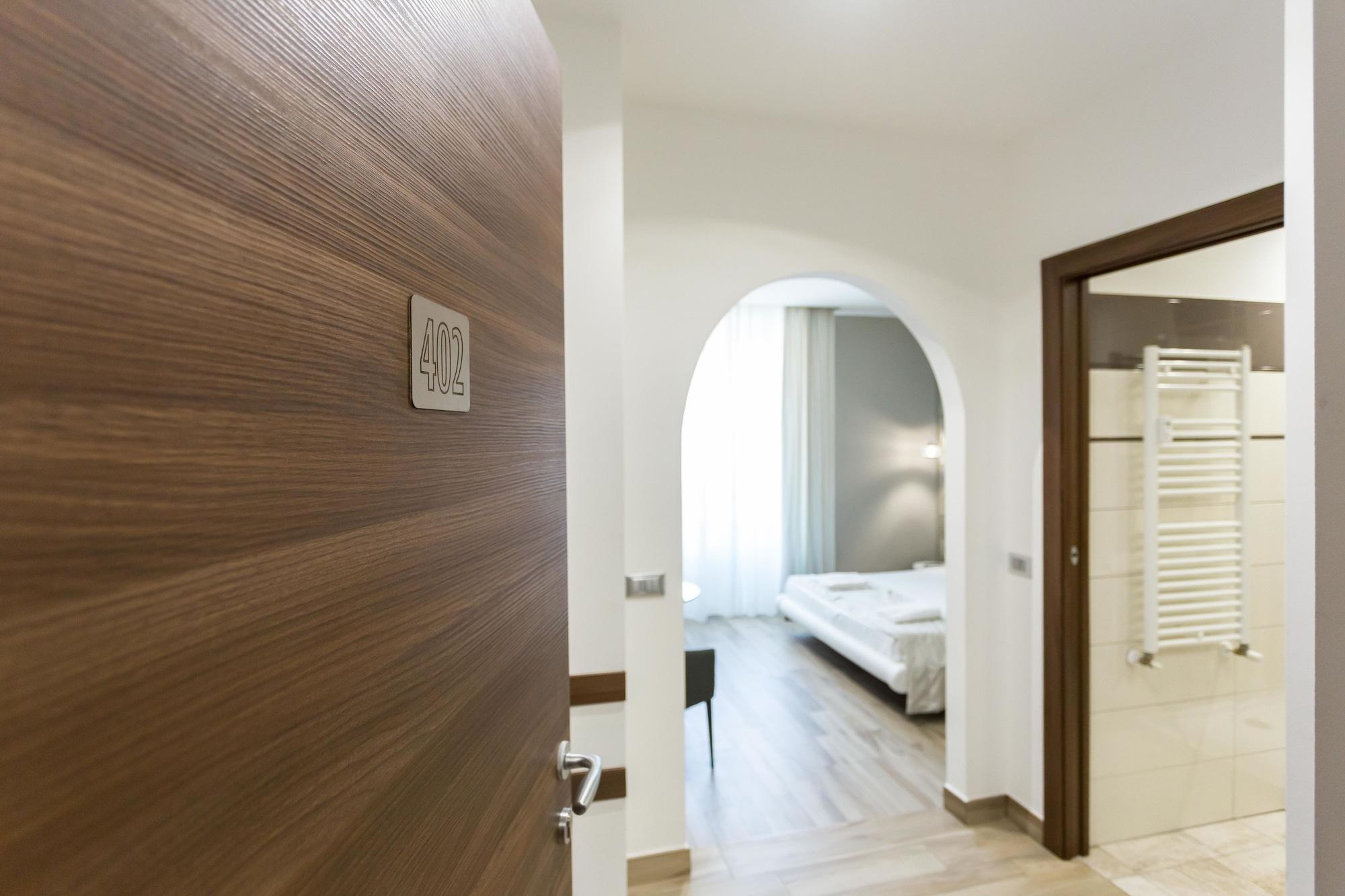 Aparthotel Durini 2*