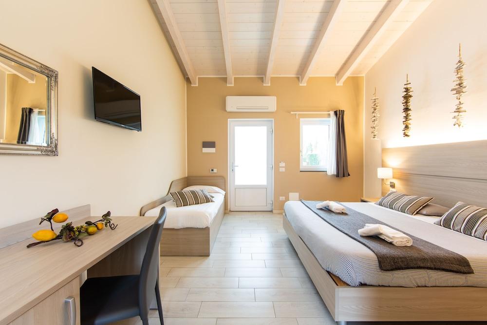 Dolce Luna Farm stay Milan