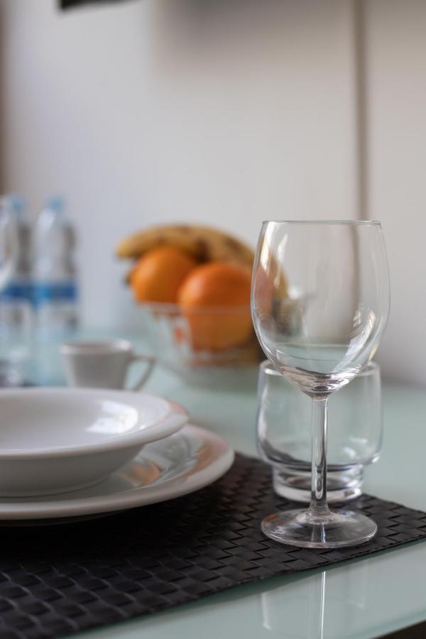 Apartment Sunshine Raggio Di Sole Milan