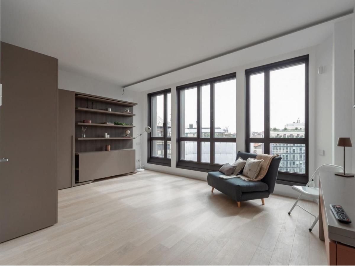 The Best Rent - Studio Close To Duomo Apartamento Milão