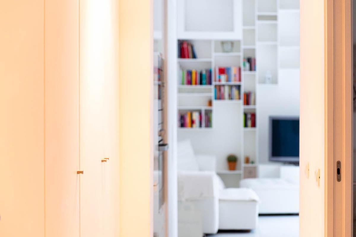 Hbhall Navigli 6b Milan