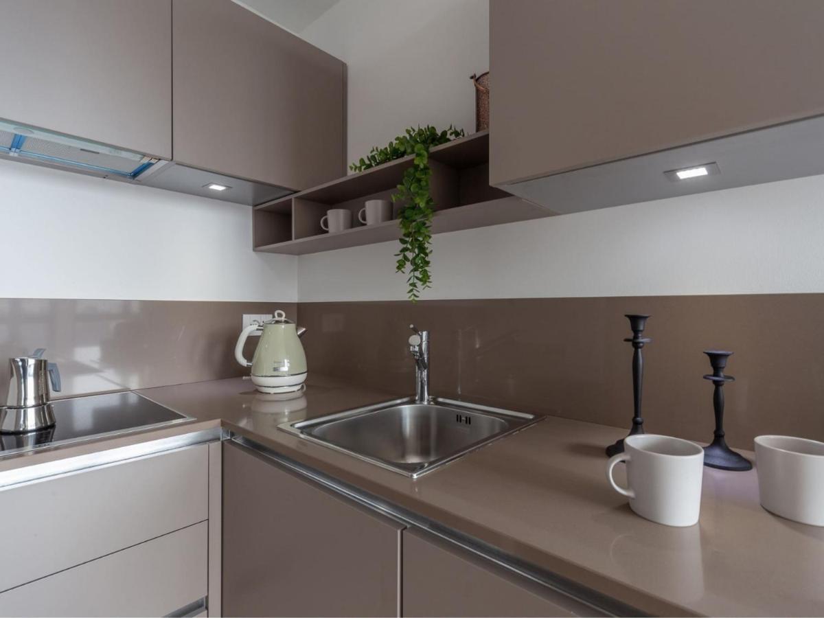 The Best Rent - Studio Close To Duomo Apartamento