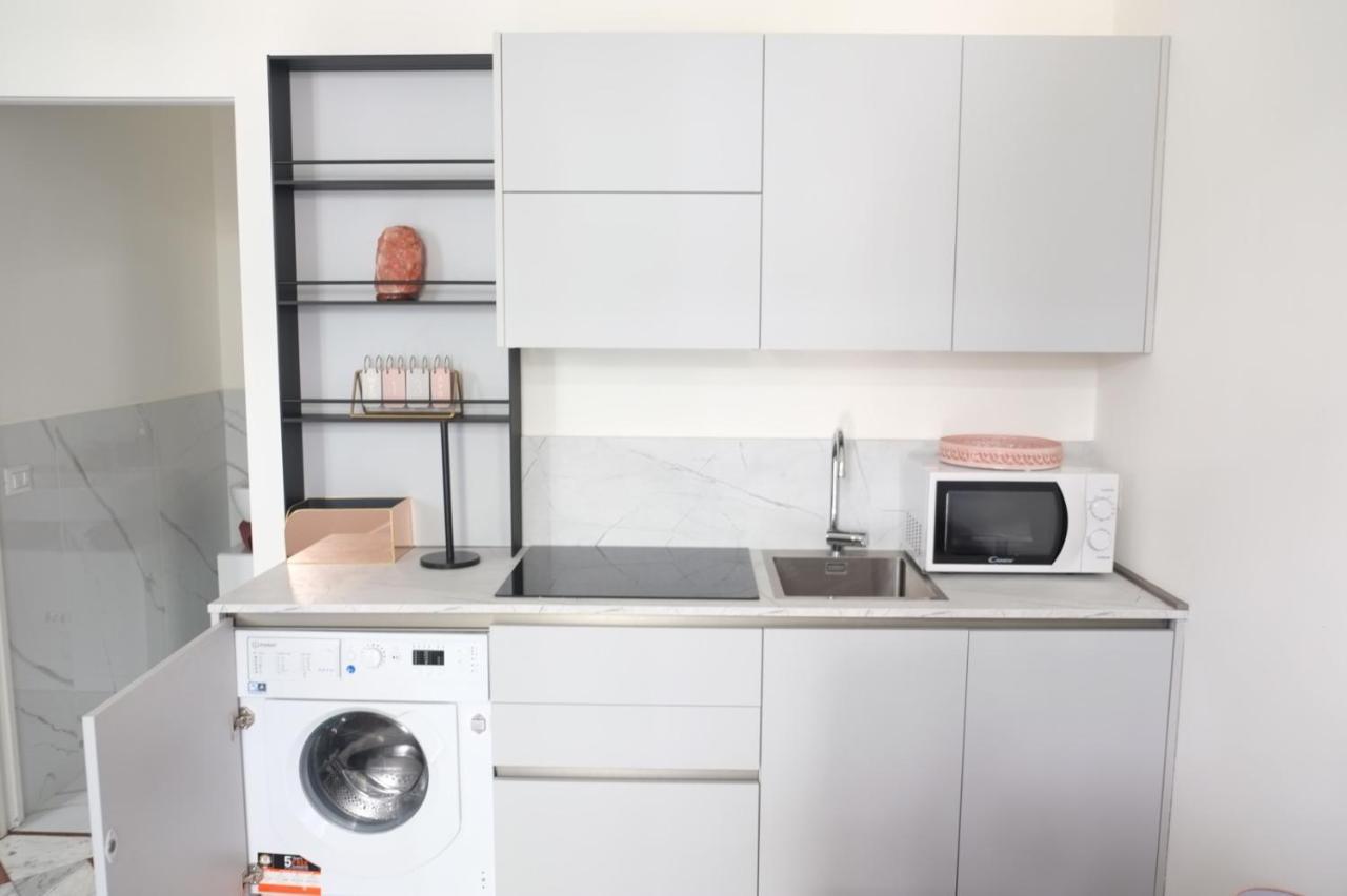 Piazza V Giornate Relax Studio Apartment *
