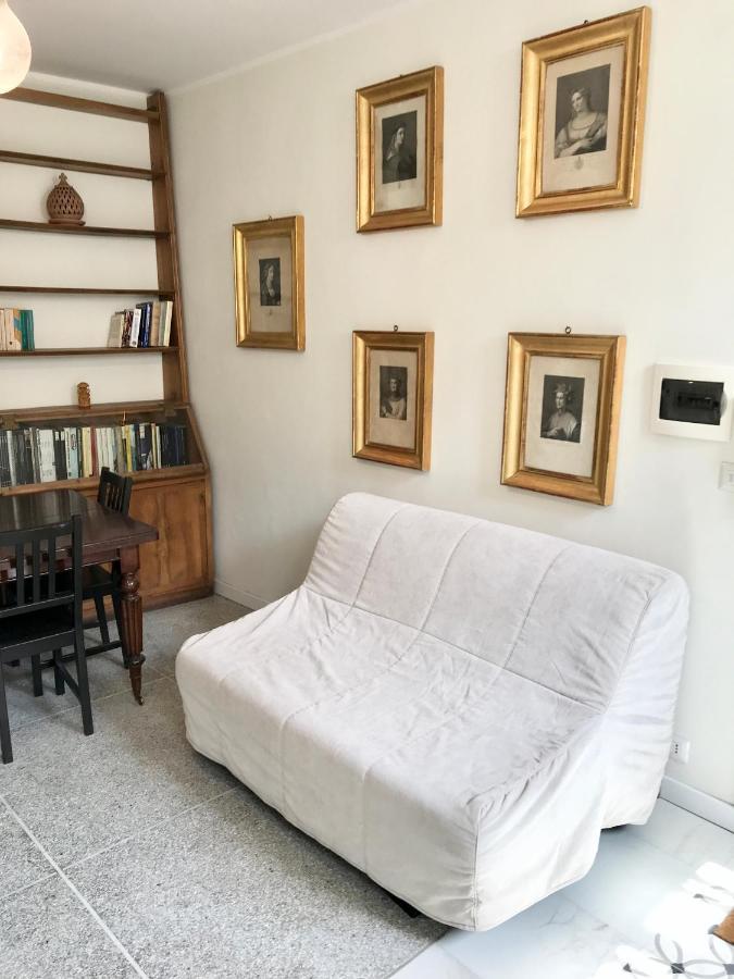 Casa Cairoli * Milan