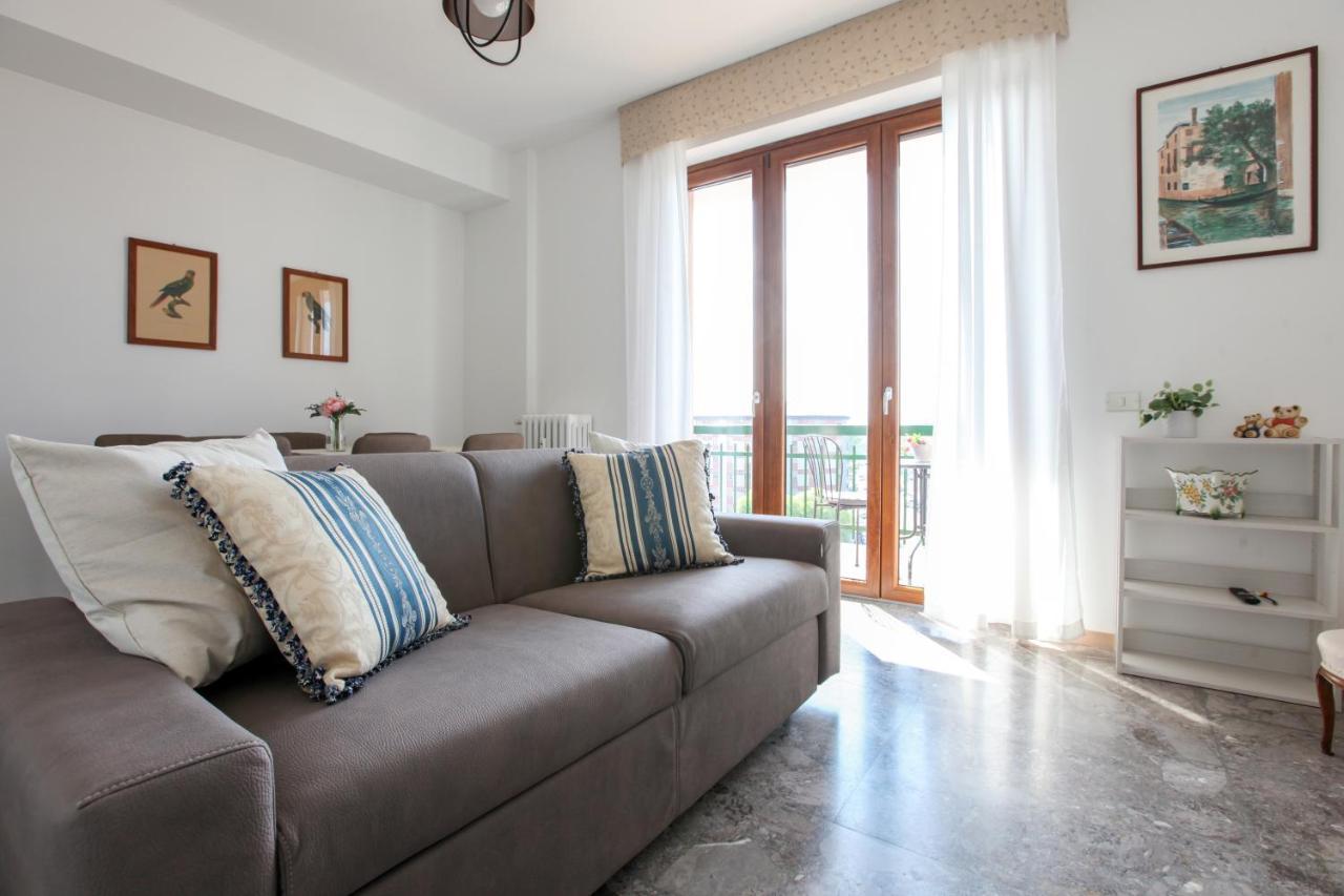 Apartamento New Fashion District, 3 Bdrs - 30 Minutes From Linate With New Subway Milão