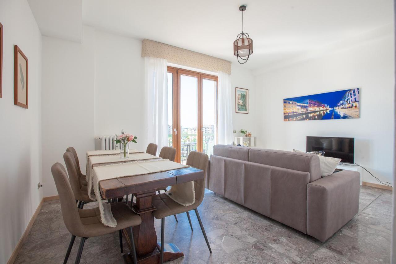 New Fashion District, 3 Bdrs - 30 Minutes From Linate With New Subway Apartamento *