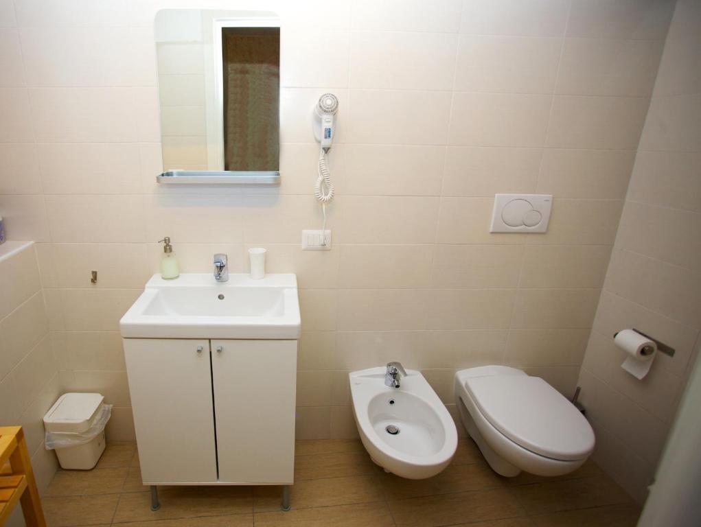 Rho Apartment