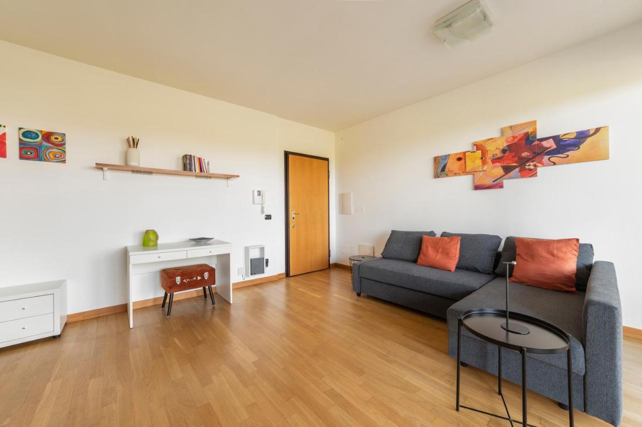 Rogoredo Apt With Terrace! Milan