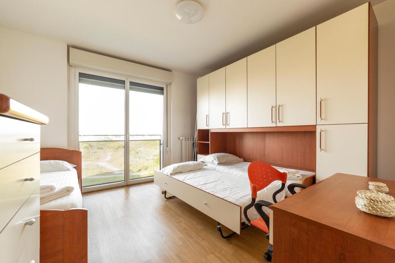 Rogoredo Apt With Terrace! * Milan