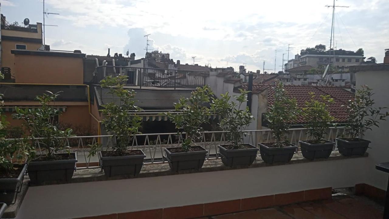 Apartamento Sant'ambrogio Bright With Terrace