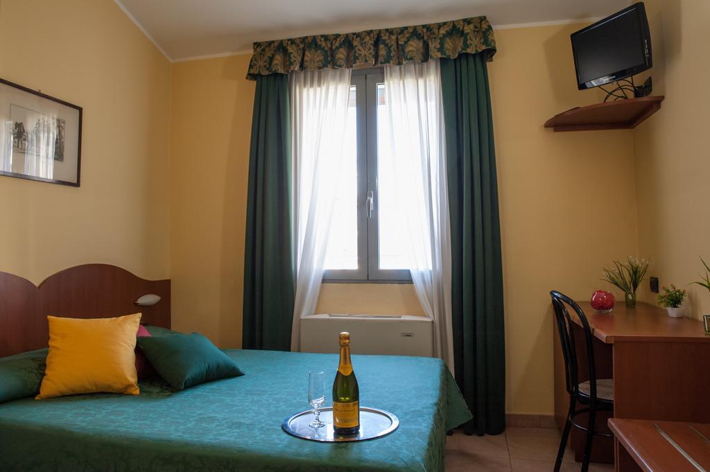 Hotel The