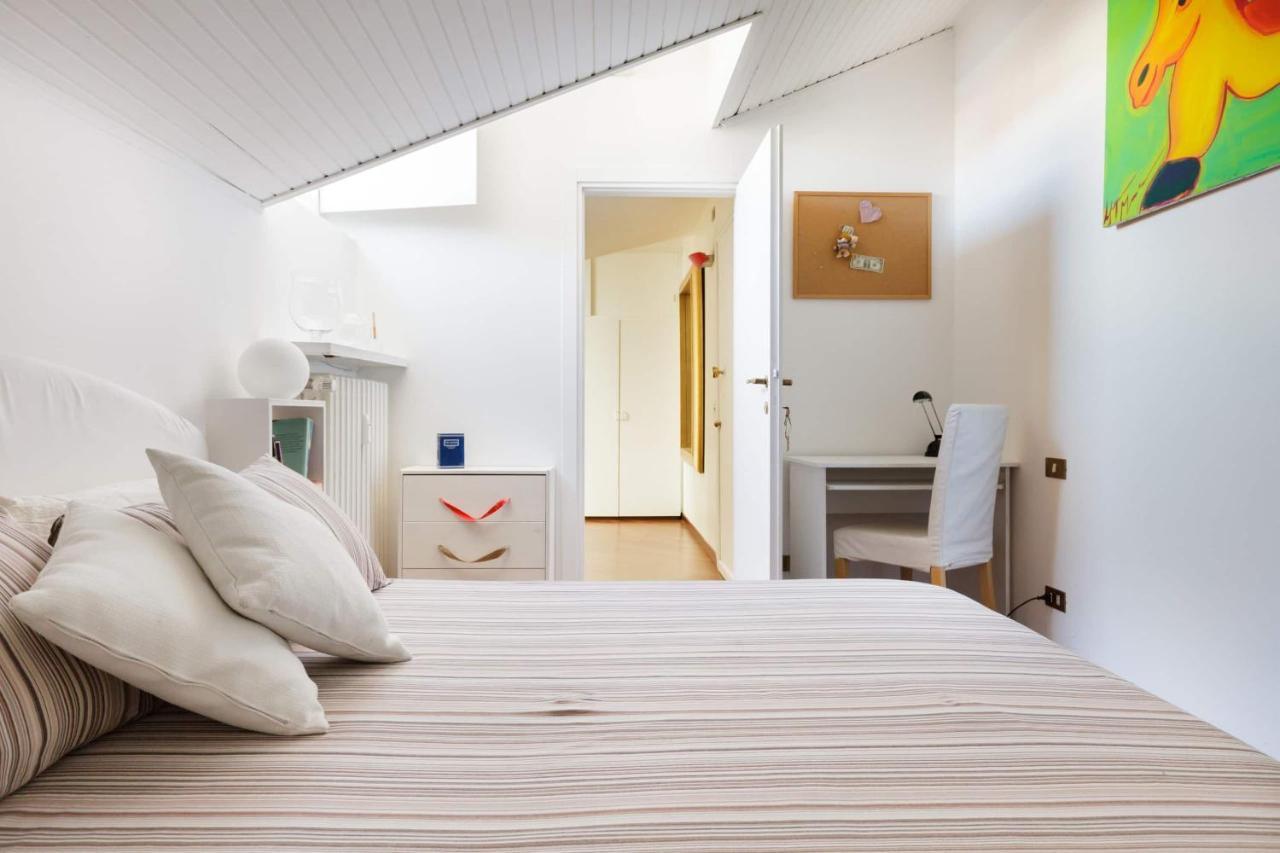 Luxury Penthouse Near Duomo Appartamento Milano