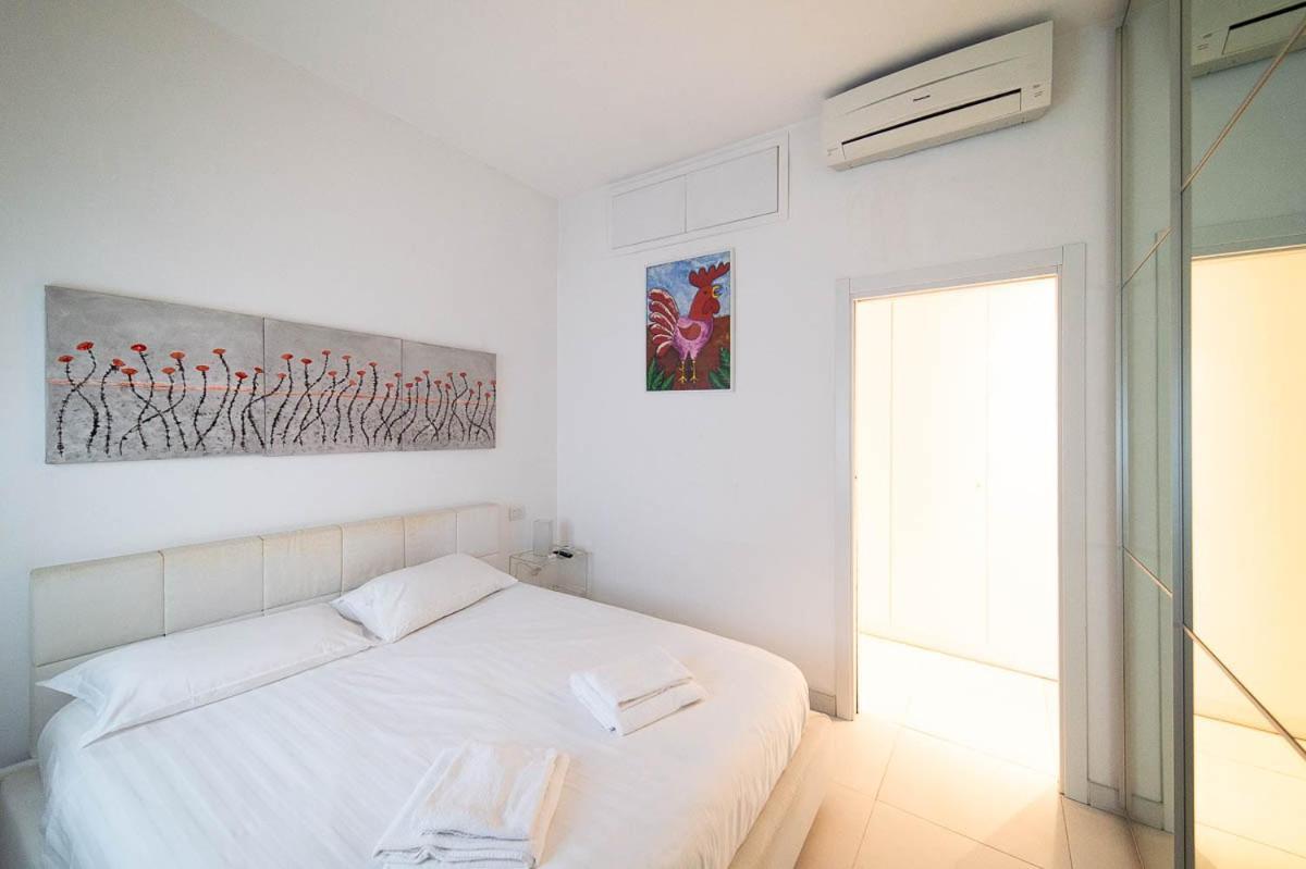 Hbhall Navigli 6b Apartment Milan