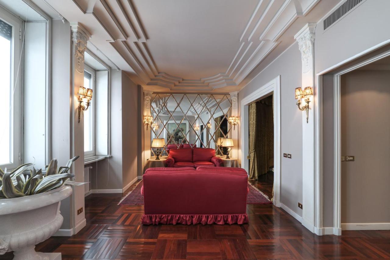 Luxury Galleria - Duomo Apartamento *