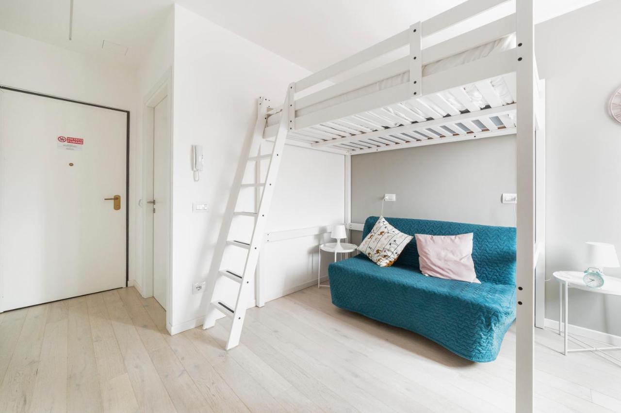 Brand New Apts Lima M1 *