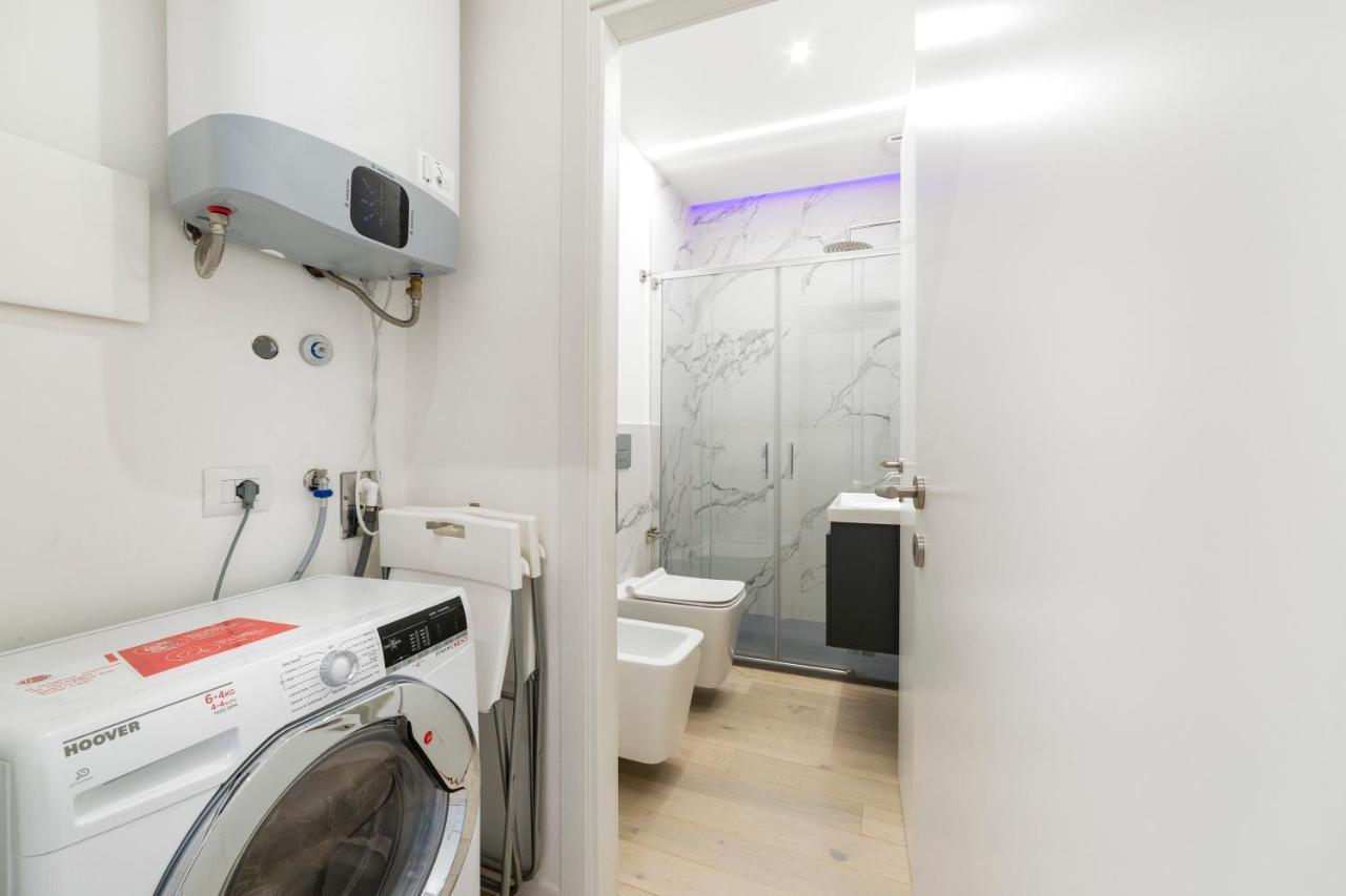 Brand New Apts Lima M1 Apartment Milan