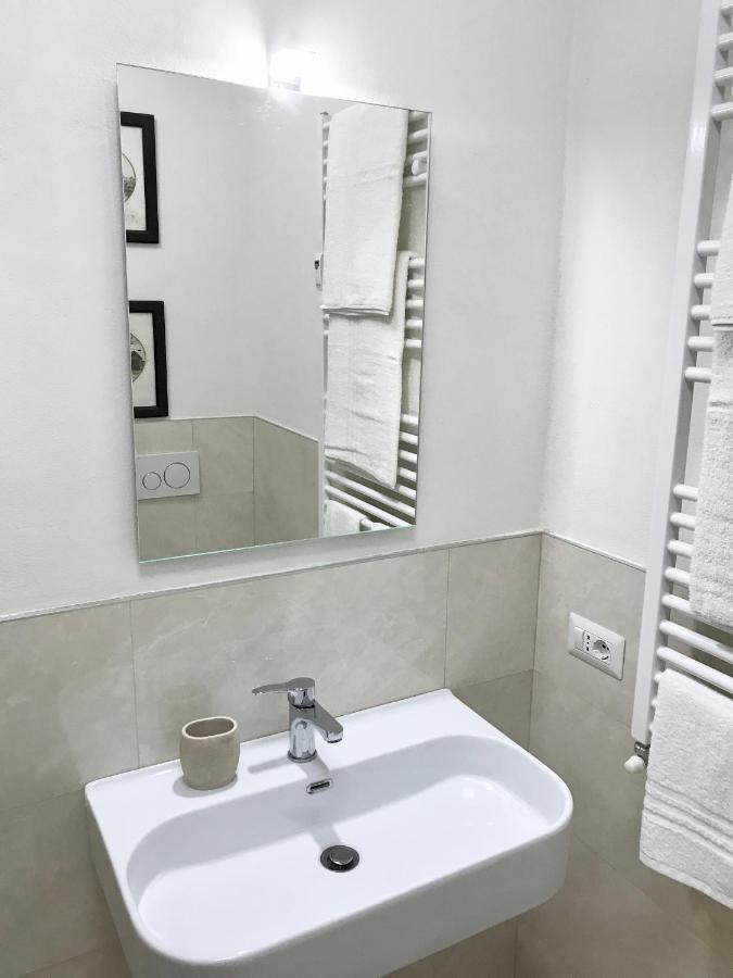Casa Cairoli