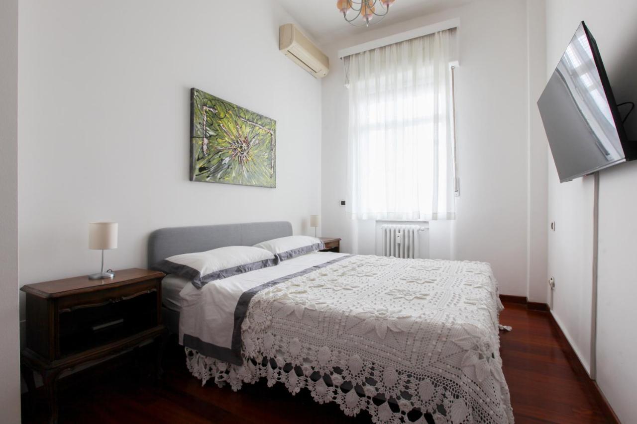 Bohemian District 2 Bdrs Apartment