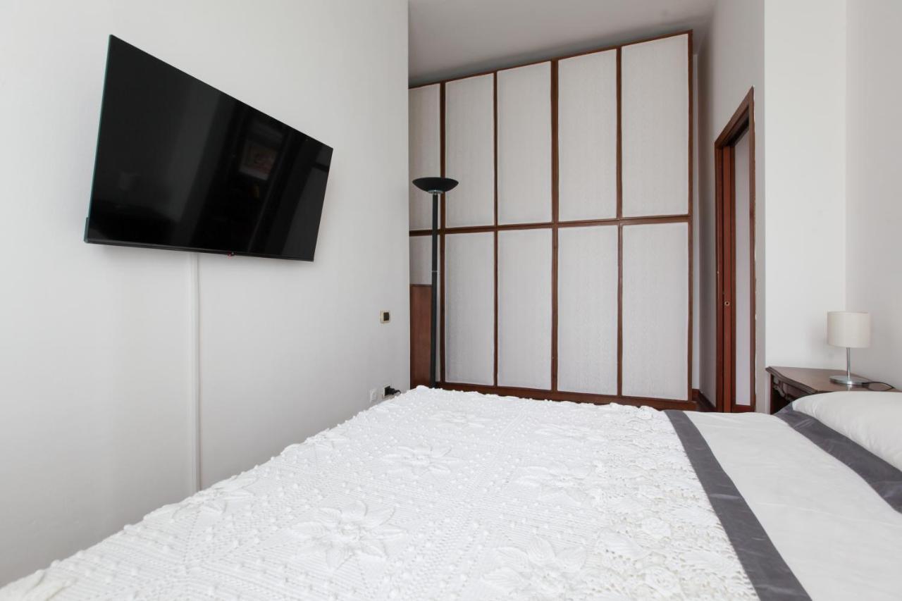 Apartment Bohemian District 2 Bdrs Milan