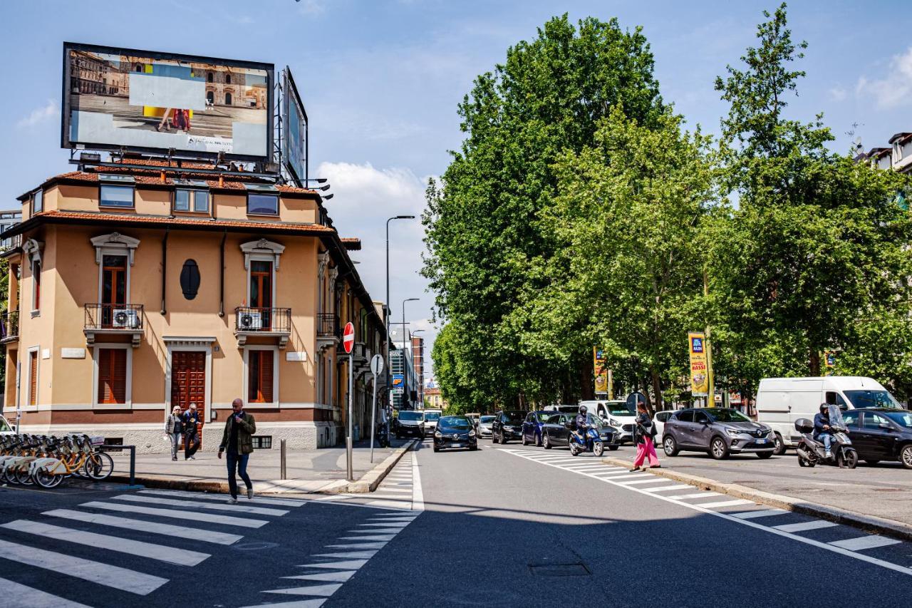 Apartment Sunshine Raggio Di Sole Milan