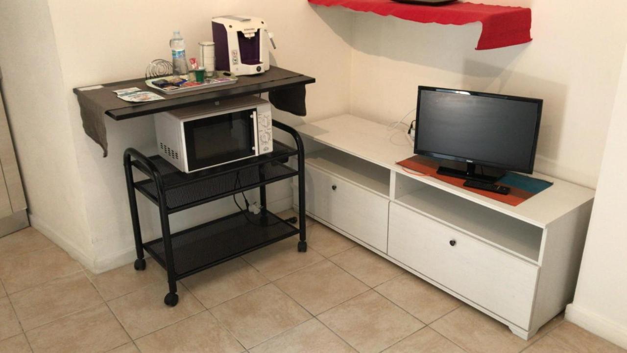 Apartment Feel Like In *