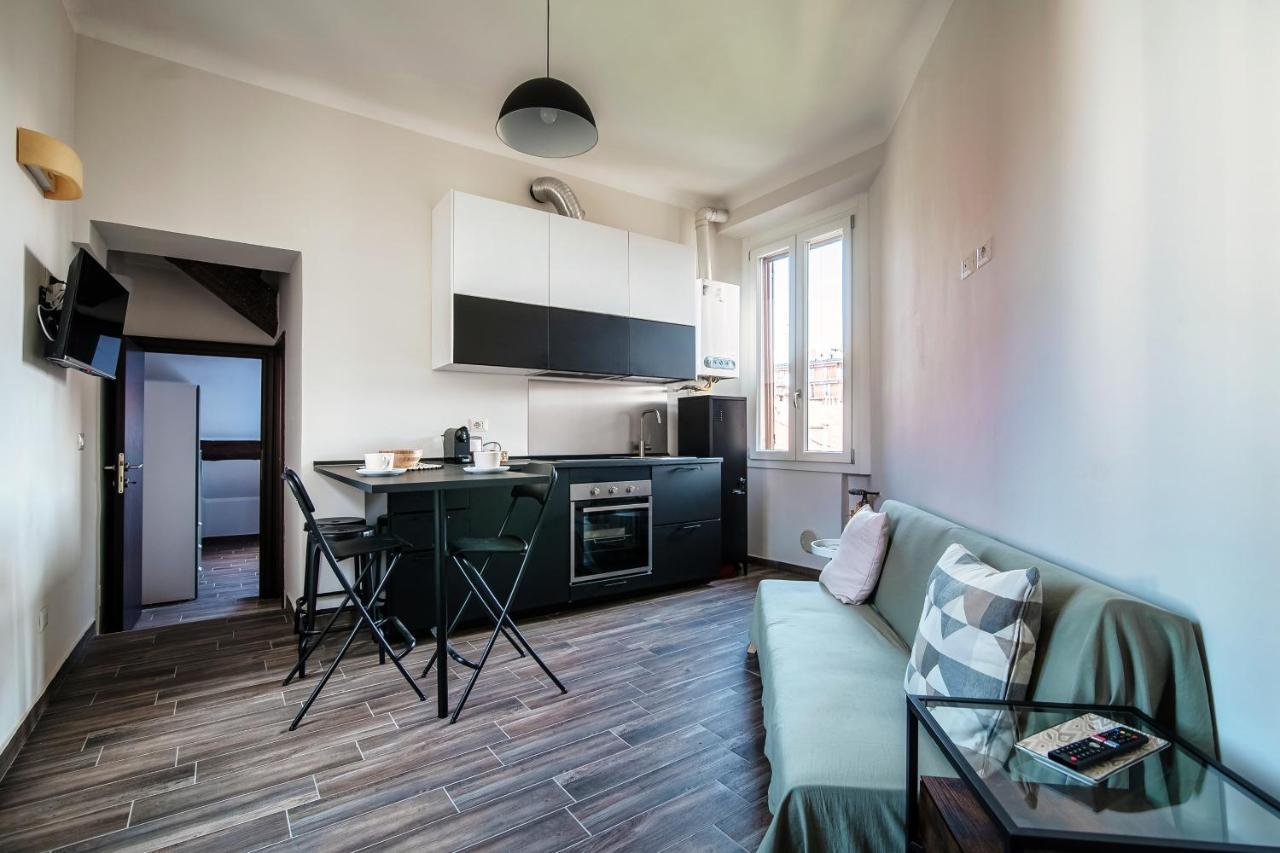 Apartment Joivy Stylish Flat, 5-minute Metro Trip To Centre Milan