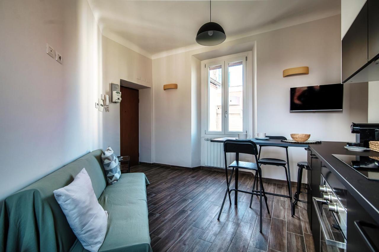 Joivy Stylish Flat, 5-minute Metro Trip To Centre Apartment Milan