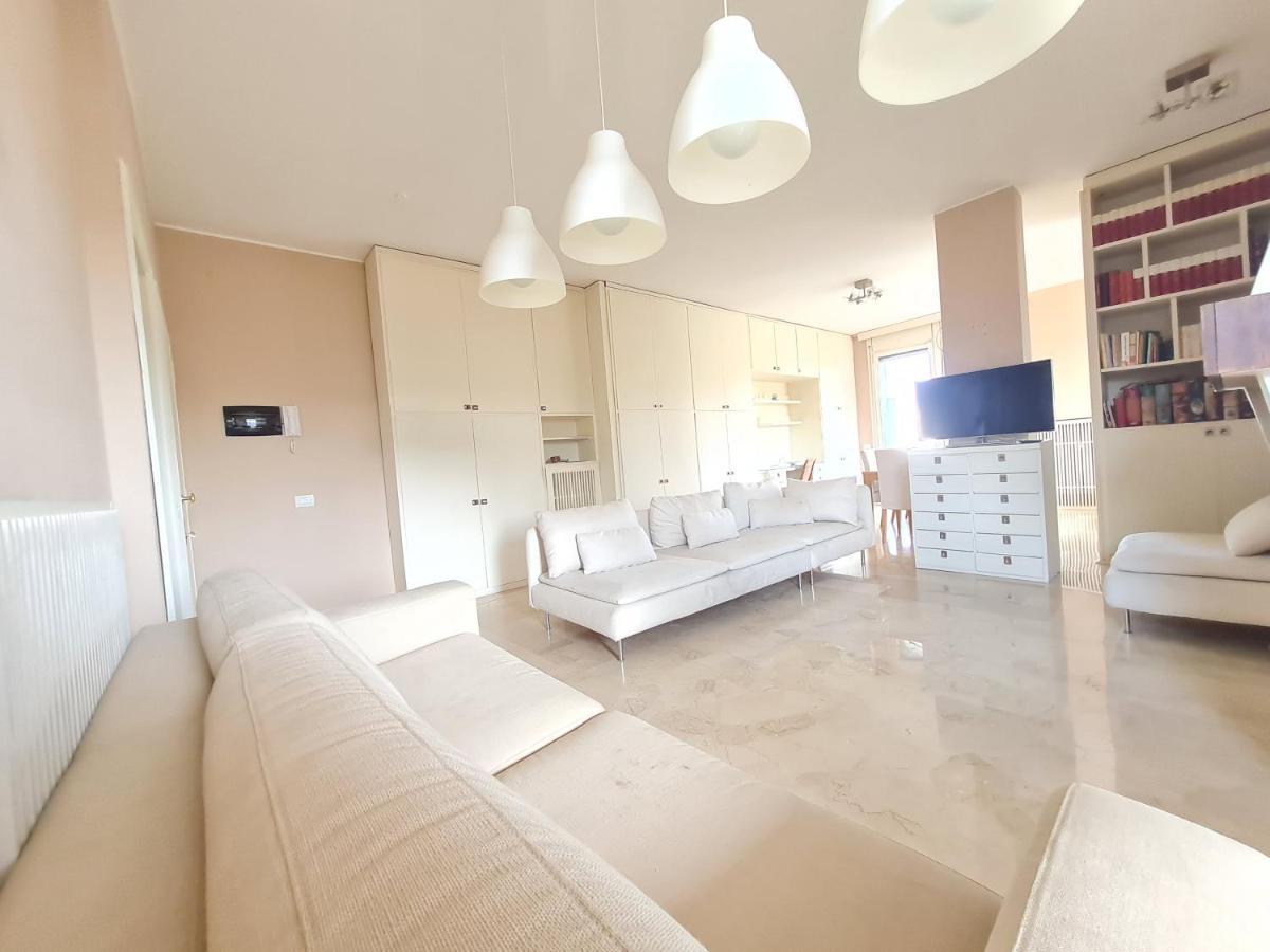 Ottoboni Charme With Terrace Appartamento *