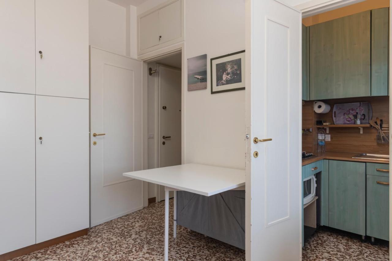 Bordighera - Vicino Iulm / Naba - Wifi A.c. Apartment