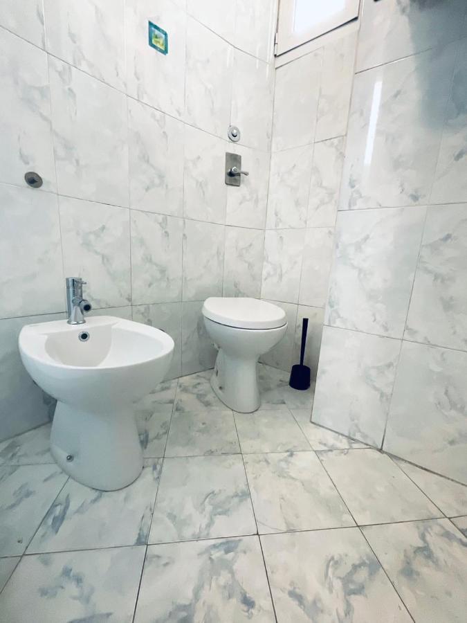 Apartment With Wonderful Navigli District View Milan