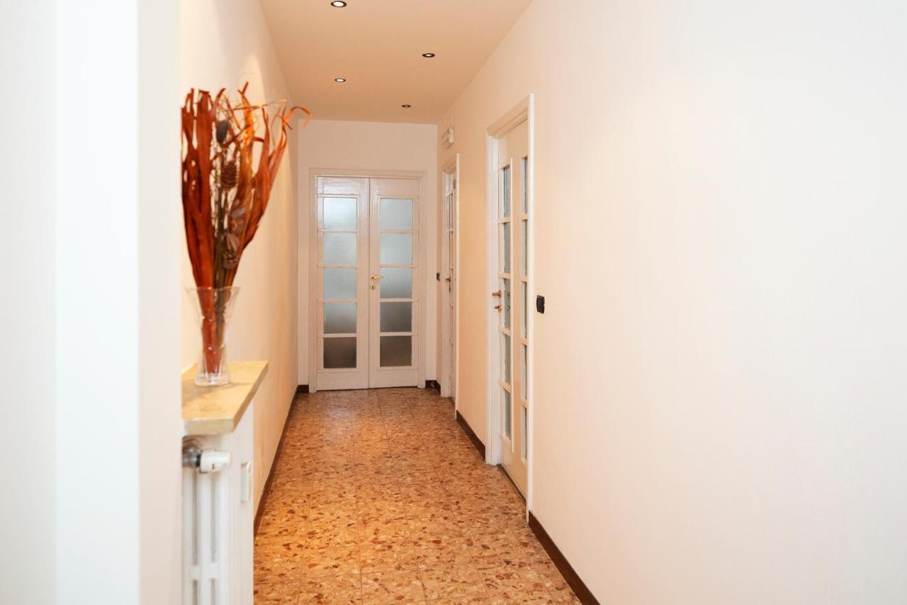 Central Apartment Apartment Milan