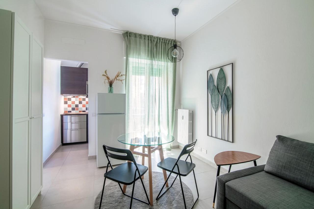Altido Navigli Studio With Balcony Apartment