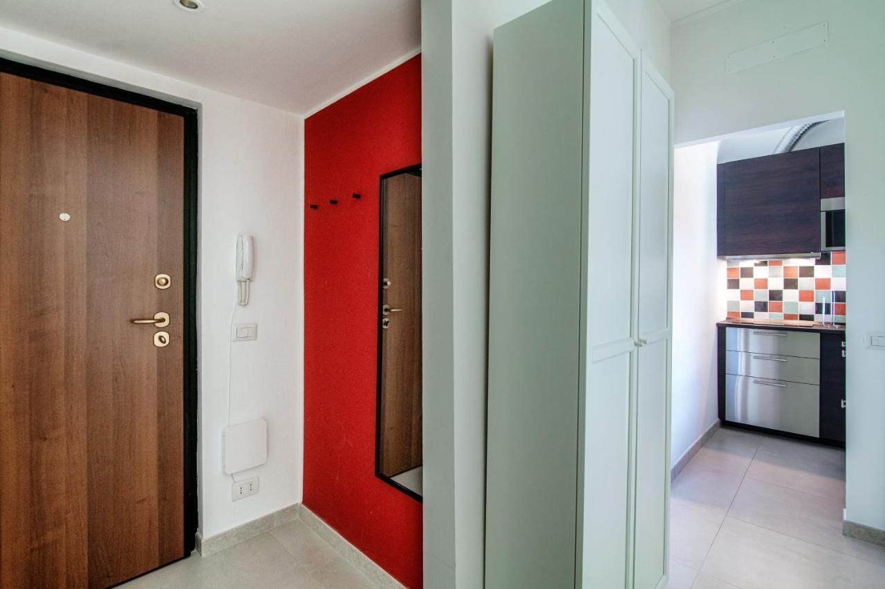 Altido Navigli Studio With Balcony Milan