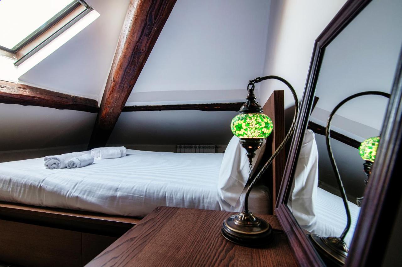 Joivy Stylish Flat, 5-minute Metro Trip To Centre Apartment