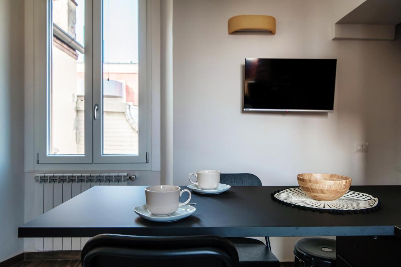 Joivy Stylish Flat, 5-minute Metro Trip To Centre Apartment Milan