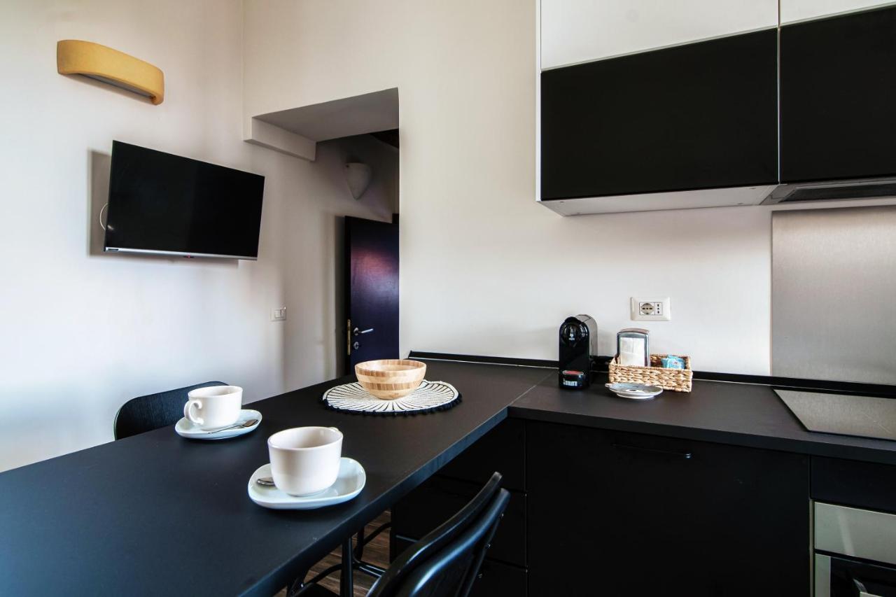 Joivy Stylish Flat, 5-minute Metro Trip To Centre Apartment Milan
