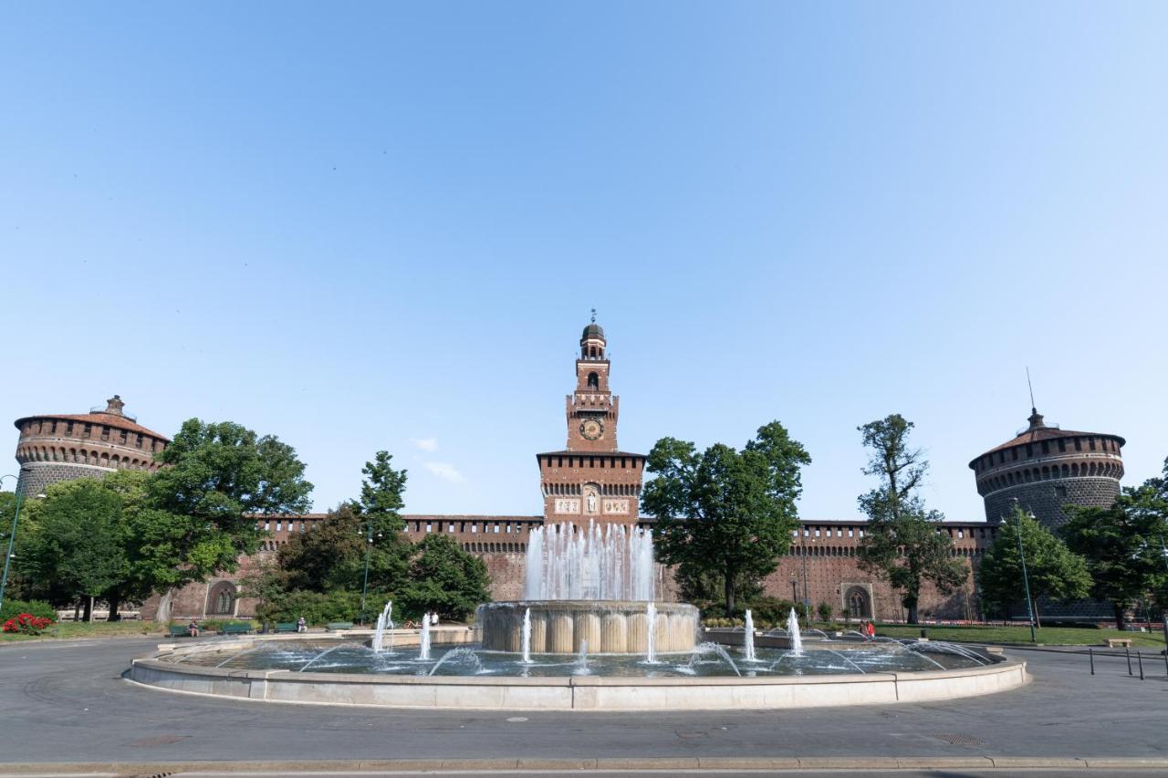 Mokinba King Milano