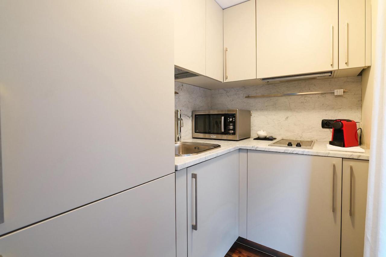 Contempora - Liberty Studio * Milan