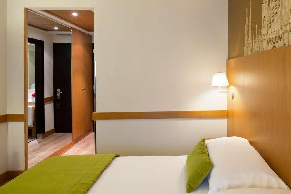 Starhotels Tourist Milan