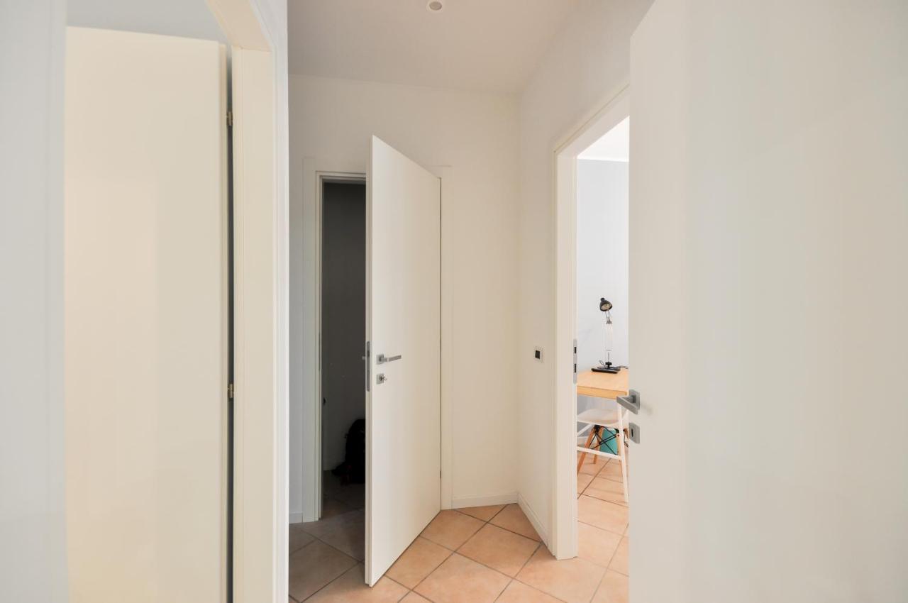 Apartment Caseospitali - Casa Cri&Eli, Super Trilocale Con Terrazzo In Zona Lambrate Per 5