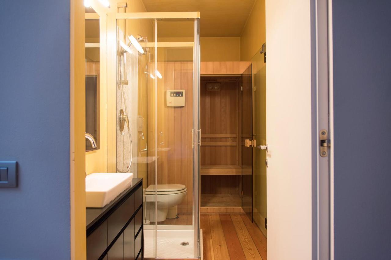 Youhosty - Luxury Town House Apartment